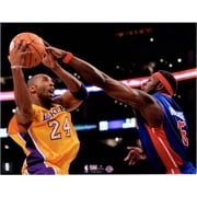 Ben Wallace Detroit Pistons Unsigned Block on Kobe Bryant Photograph