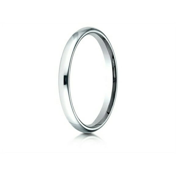 Benchmark� Platinum 2.5mm Slightly Domed Standard Comfort-fit Wedding Band / Ring