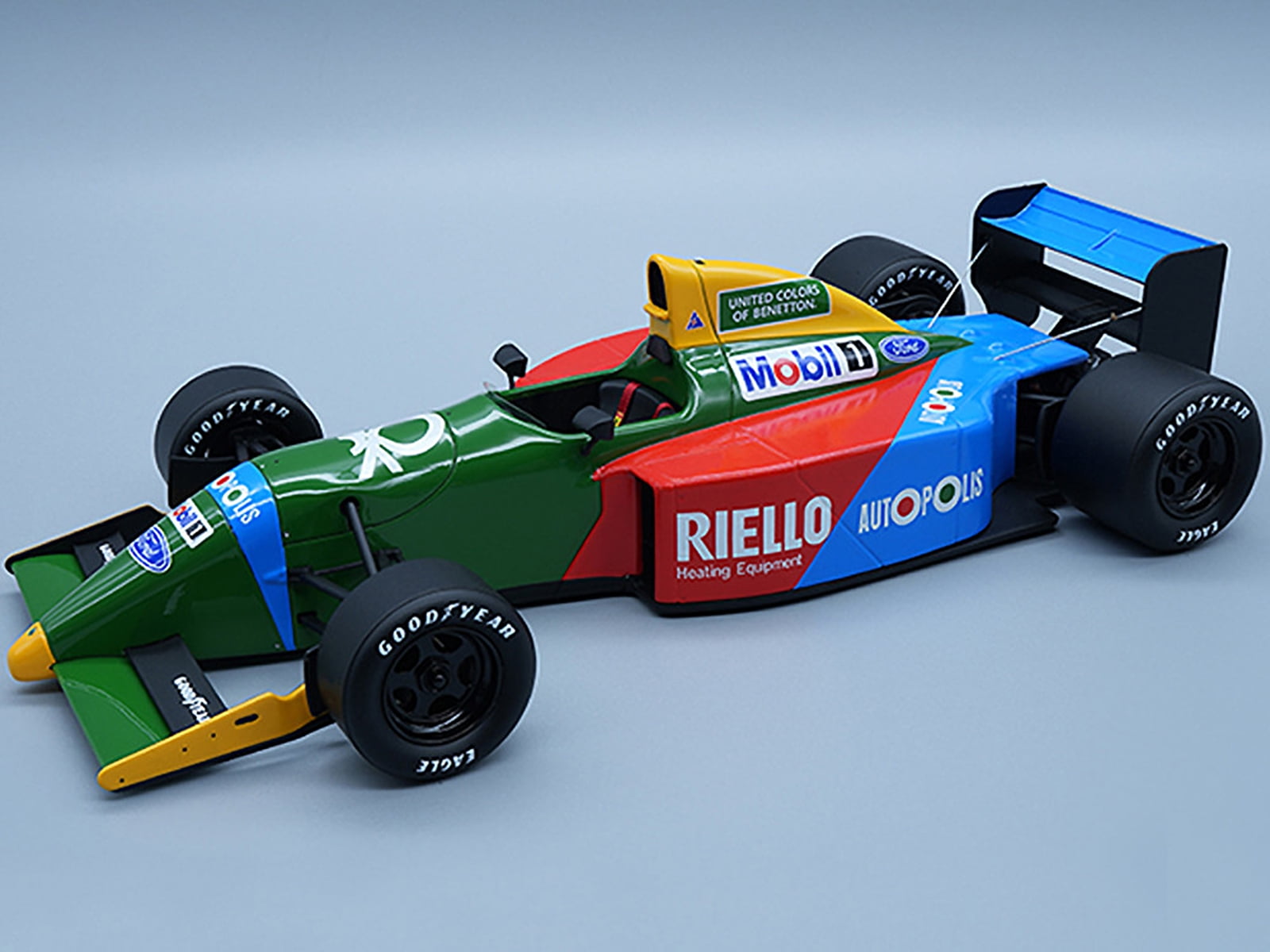 Benetton-B190-Press-Version-F1