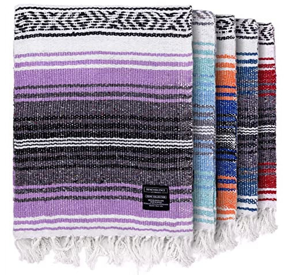 069082● SEVEN BY SEVEN MEXICAN BLANKET