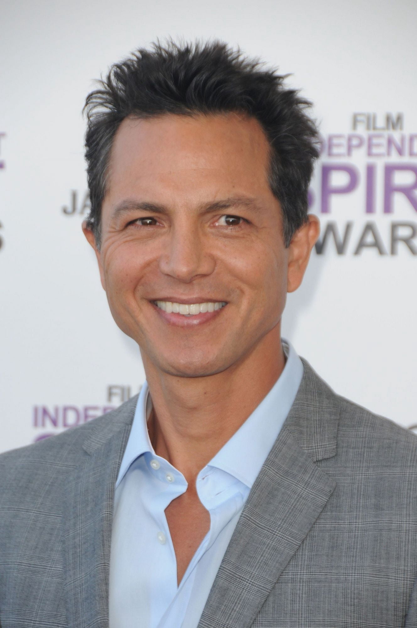 Benjamin Bratt At Arrivals For 2012 Film Independent Spirit Awards - Arrivals 2 Canvas Art - (16 x 20)