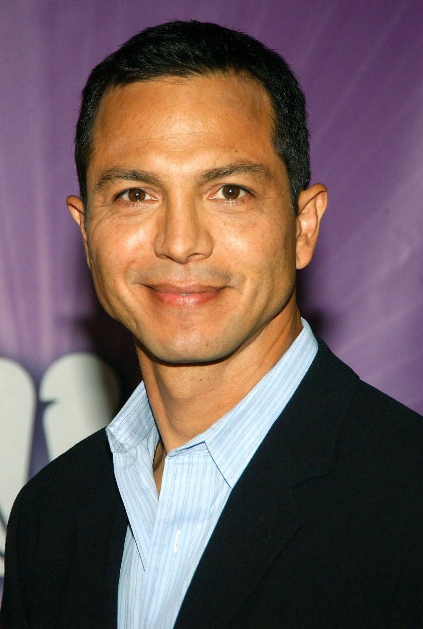 Benjamin Bratt At Arrivals For Nbc Upfront Primetime Preview Canvas Art - (16 x 20)