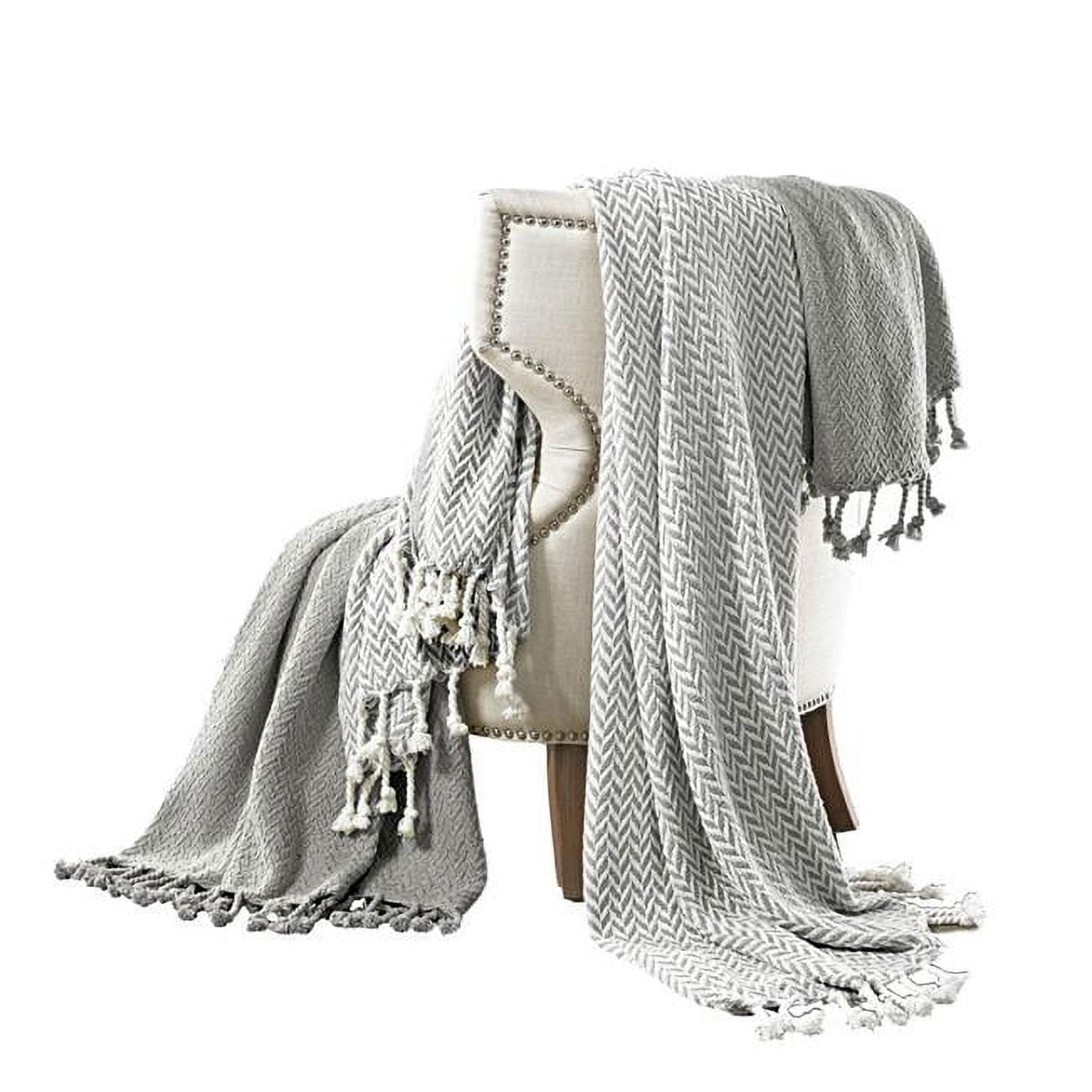 Gray and White Herringbone Cotton Throw Blanket Set