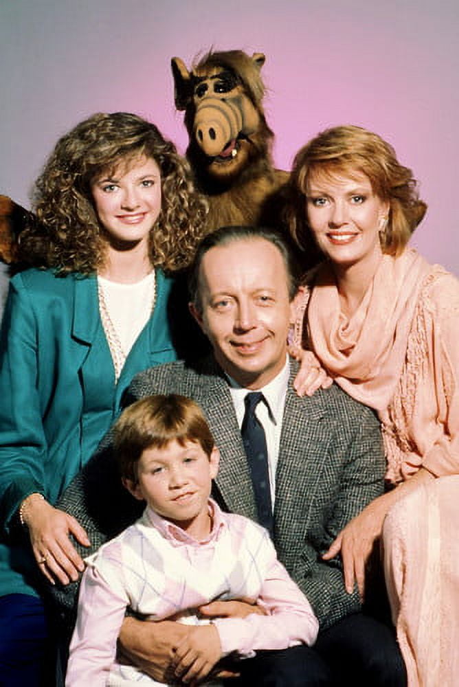 Benji Gregory Andrea Elson Anne Schedeen Max Wright Alf TV Cast 24x36  Poster - Walmart.com