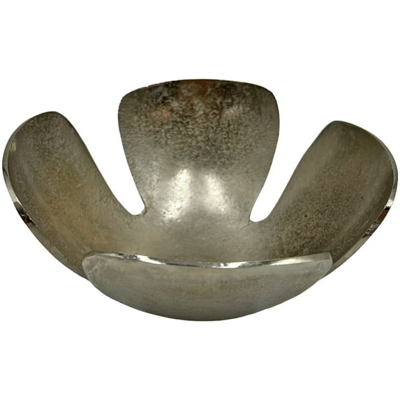 Bergamo Art 9 Inch Wide Decorative Handmade Aluminum Clover Leaf Bowl in Nickel