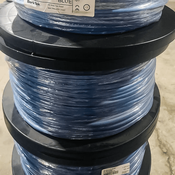 Berk-Tek LANmark-XTP Cat6A Riser 1000ft UTP 23AWG Solid Copper Blue Cable