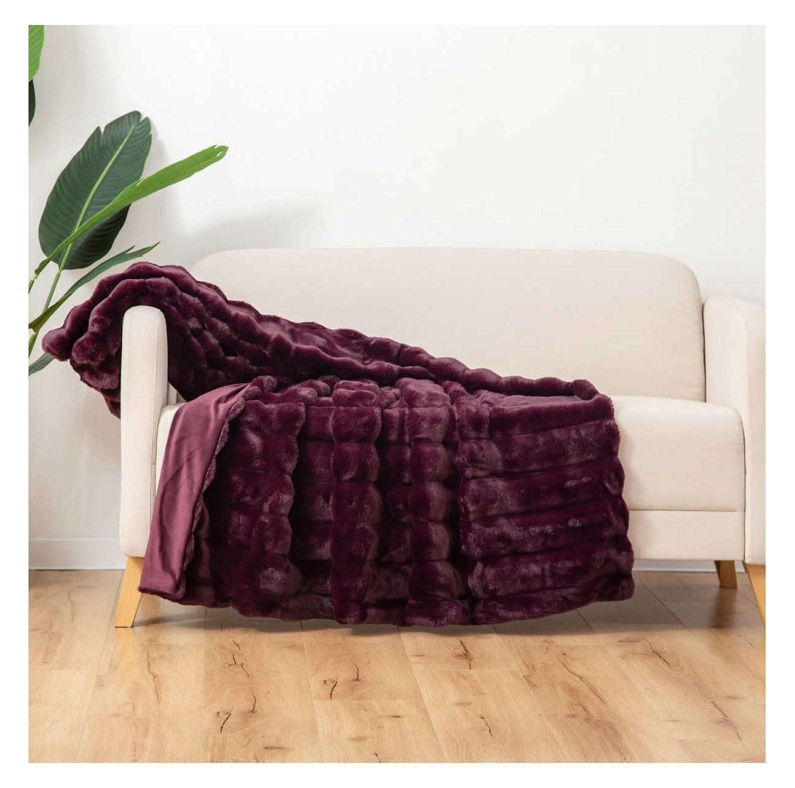 Purple fur throw blanket sale