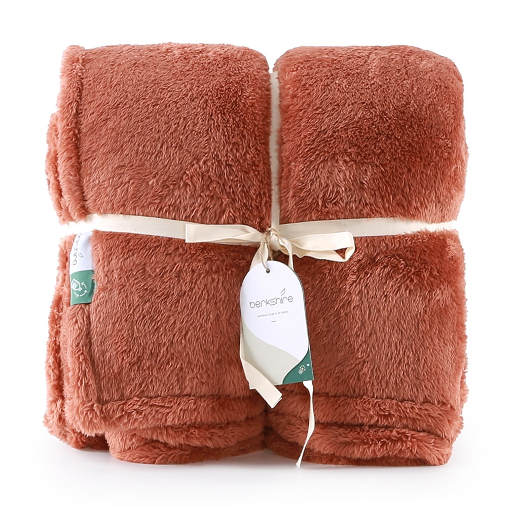 Extra Fluffy Recycled Blanket Carrot Cake Full Queen Size in Nepal at NPR 12146 Rating 5