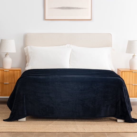 Berkshire Life Cozy Luxe Plush Bed Blanket, Black, Full/Queen Size