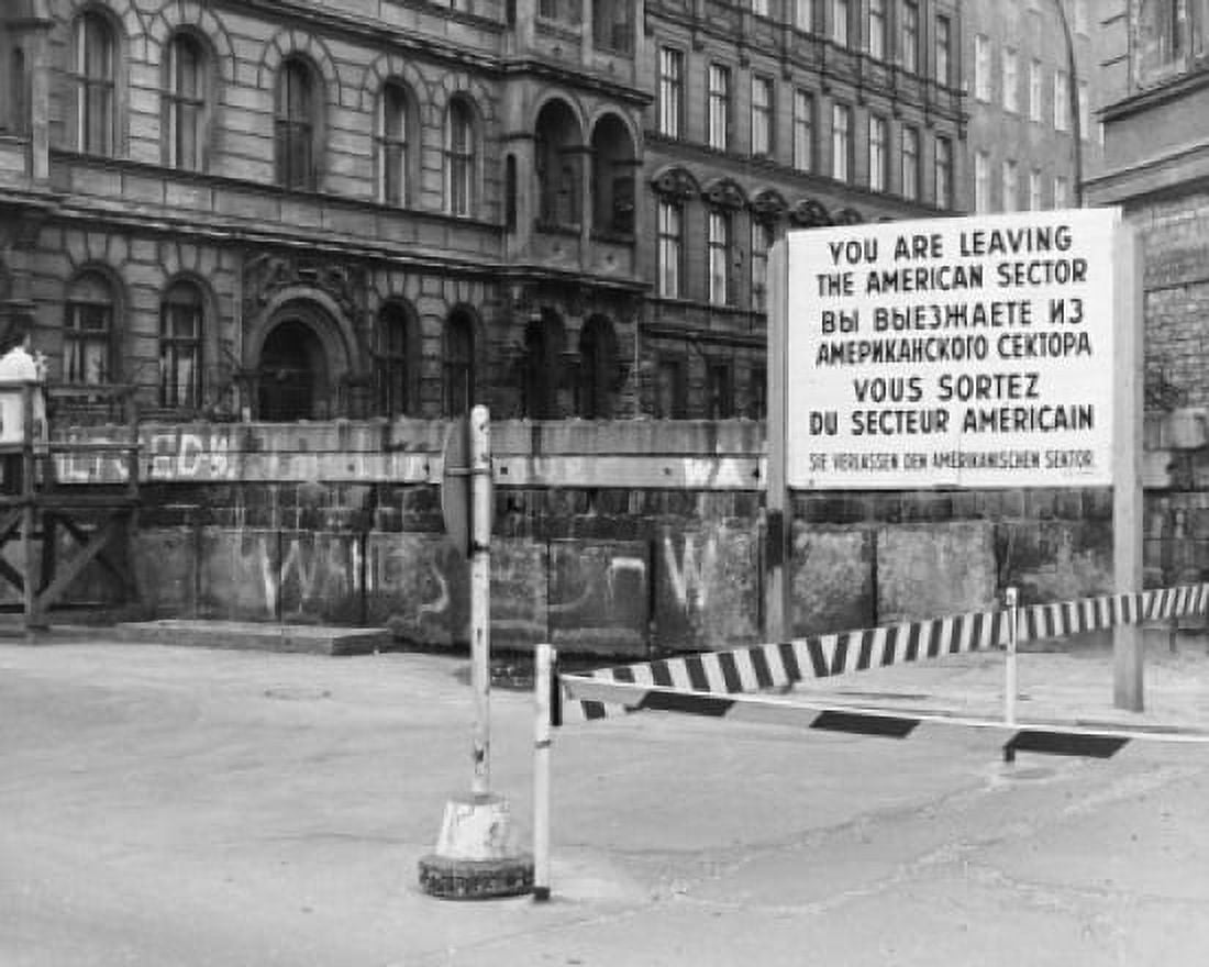 Berlin Wall West Berlin West Germany Canvas Art - (24 x 36)