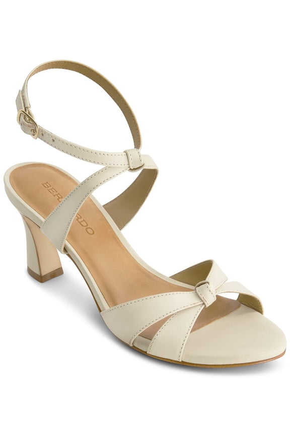 Neera Leather Sandal, 6.5