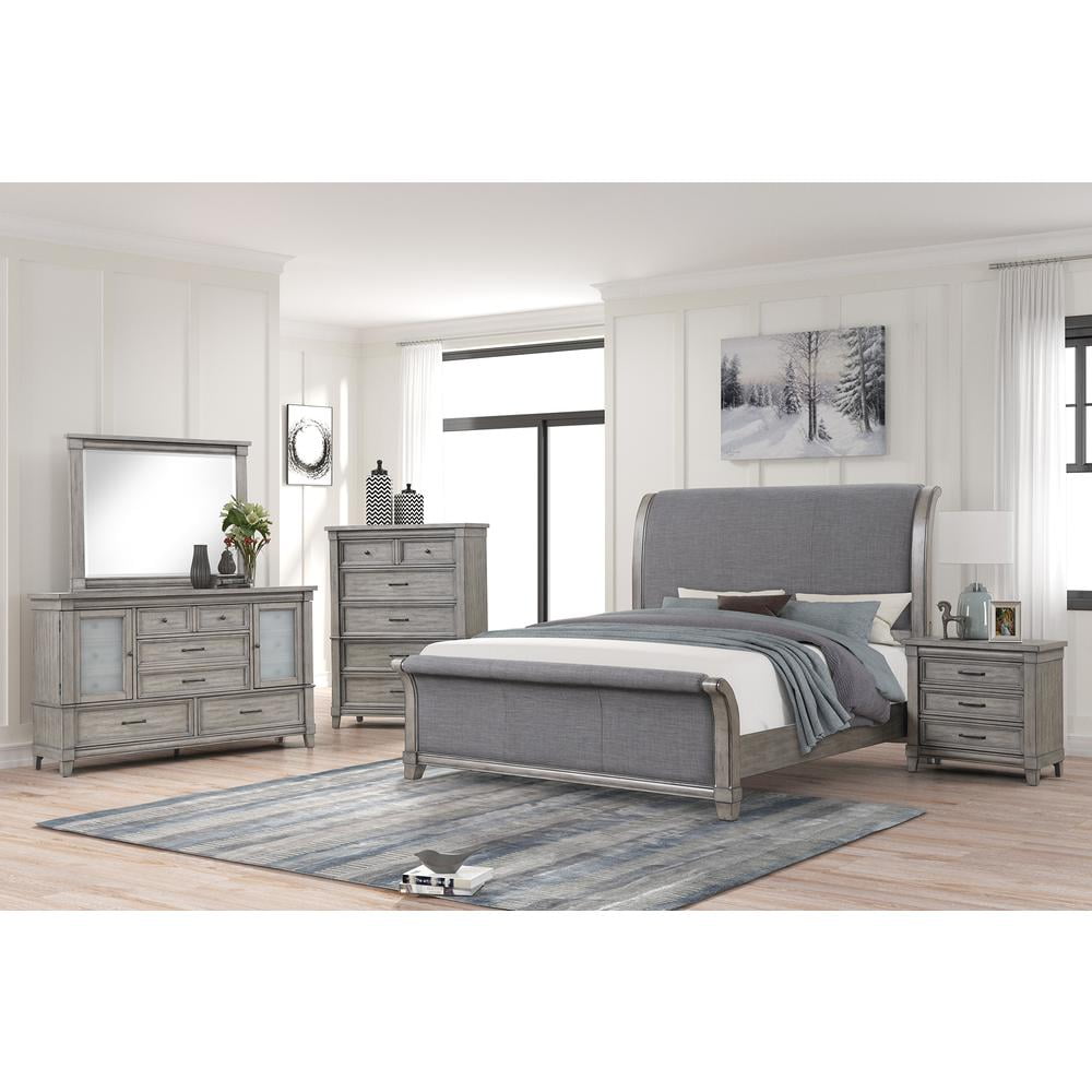 Rustic Gray Acacia and Rubberwood Accent Chest