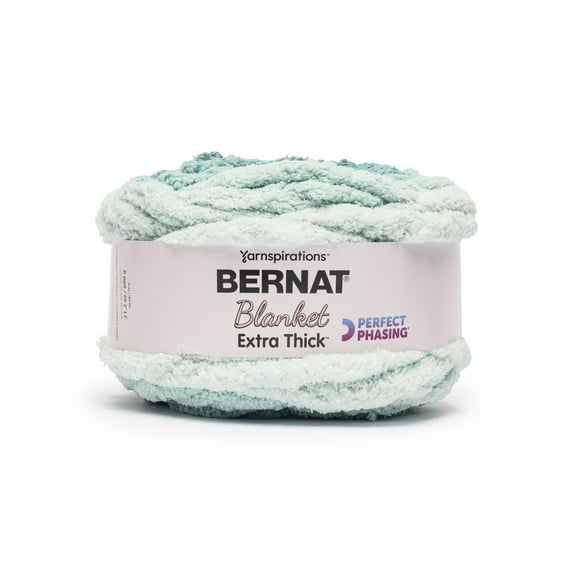 Bernat® Blanket Extra Thick Perfect Phasing™ #7 Jumbo Polyester Yarn, Emerald Pine 21.2oz/600g 65 Yards