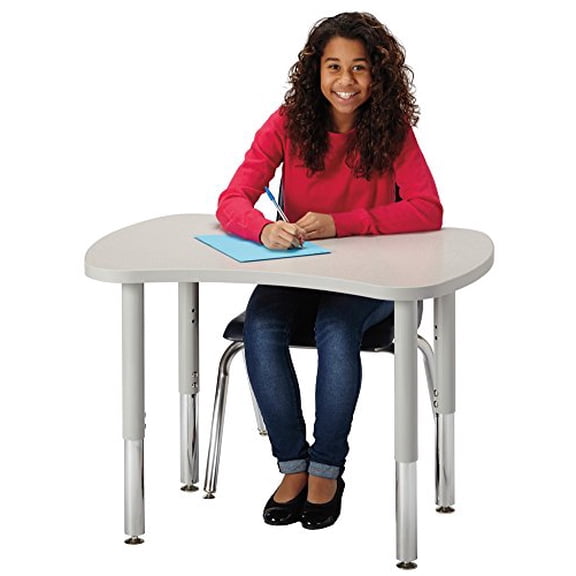 BERRIES COLLABORATIVE BOWTIE TABLE