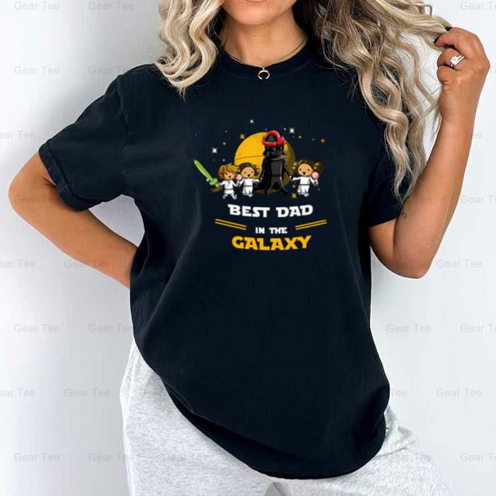 OM3® Astronaut T-Shirt Herren – Motiv: Galaxy Planets Space Stars, Größen S-4XL, 100% Baumwolle, Digitaldruck