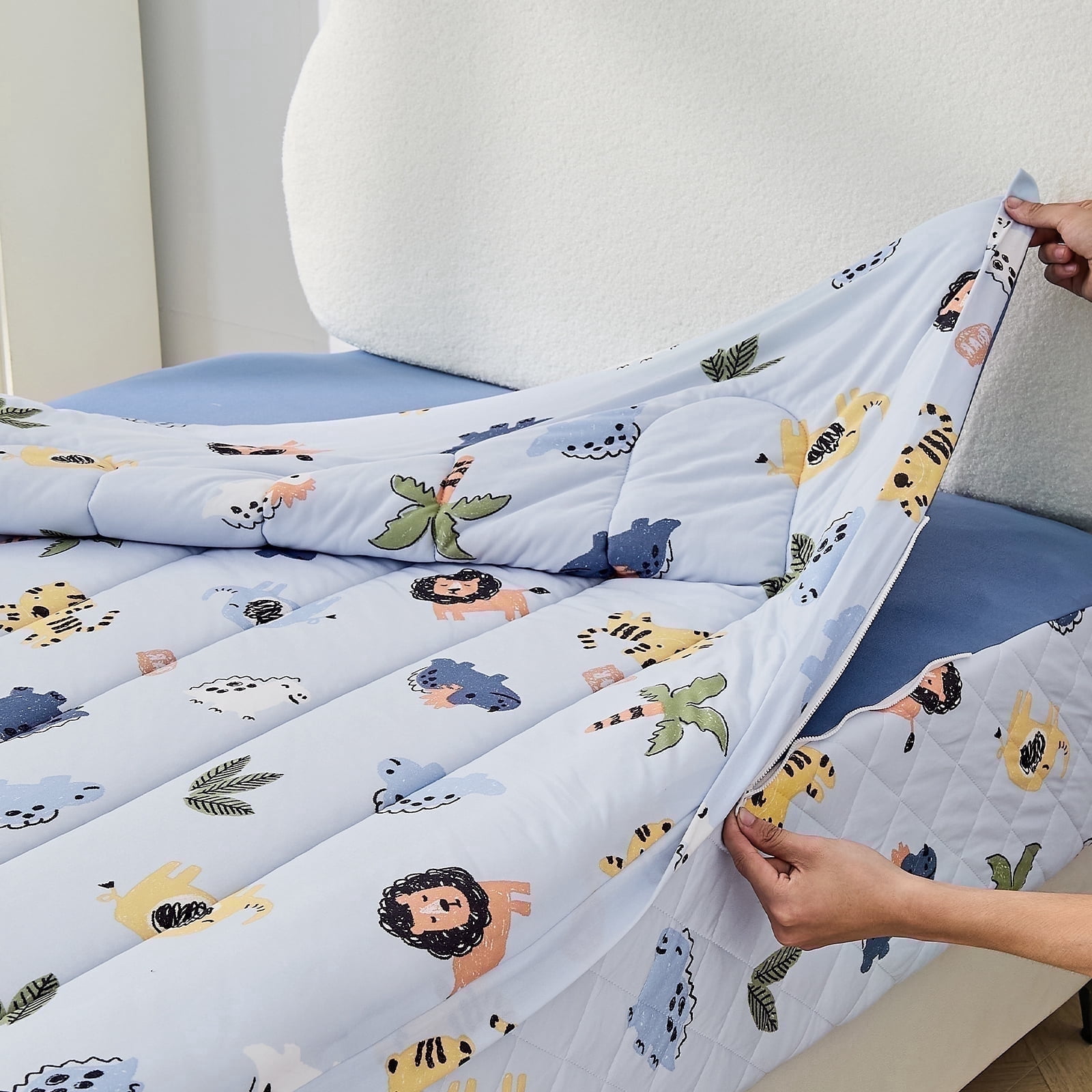 Bestier Twin Size Zippered Bedding Comforter Set, Plant-Based