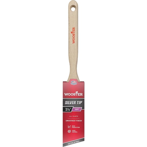 Wooster SILVER TIP 1-1/2 In. Chisel Trim Angle Sash Paint Brush 5221-1 1/2