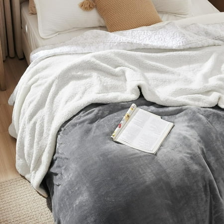 Betcozy Heated Blanket, Throw Size Blanket- ETL Certified Fast Heated Electric Blanket, Soft Flannel and Sherpa Heated Throw with 4 Heated Settings, Timer Settings, Warm Gifts