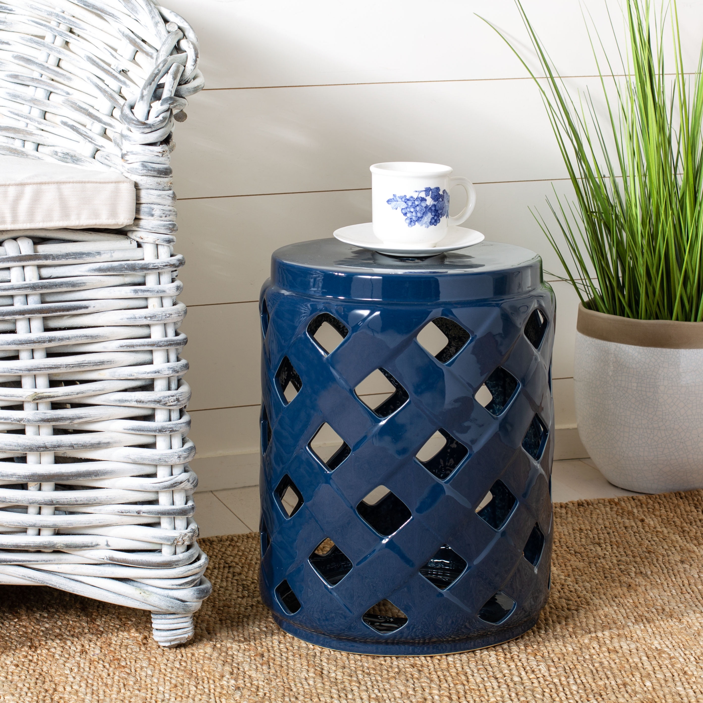 Safavieh Betli Trellis Ceramic Indoor/Outdoor Garden Stool, Navy ...