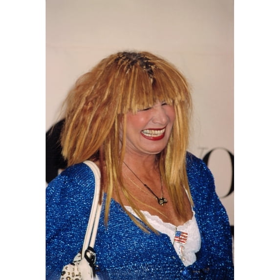 Betsey Johnson At The Vh1 Vogue Fashion Awards, Nyc, 101901, By Cj Contino. Celebrity (16 x 20)
