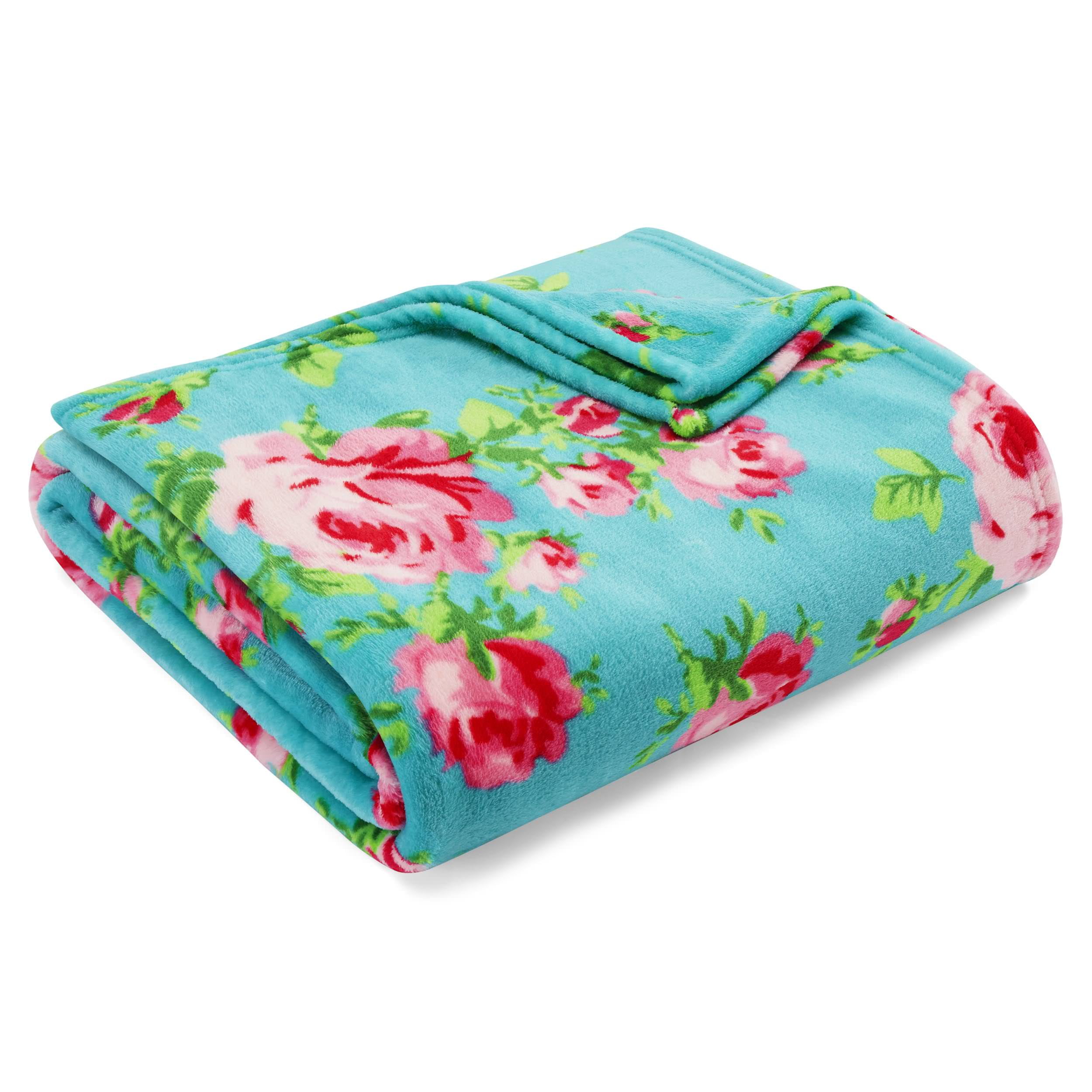Betsey Johnson Green, Pink Polyester Plush Bed Blanket, Full/Queen ...