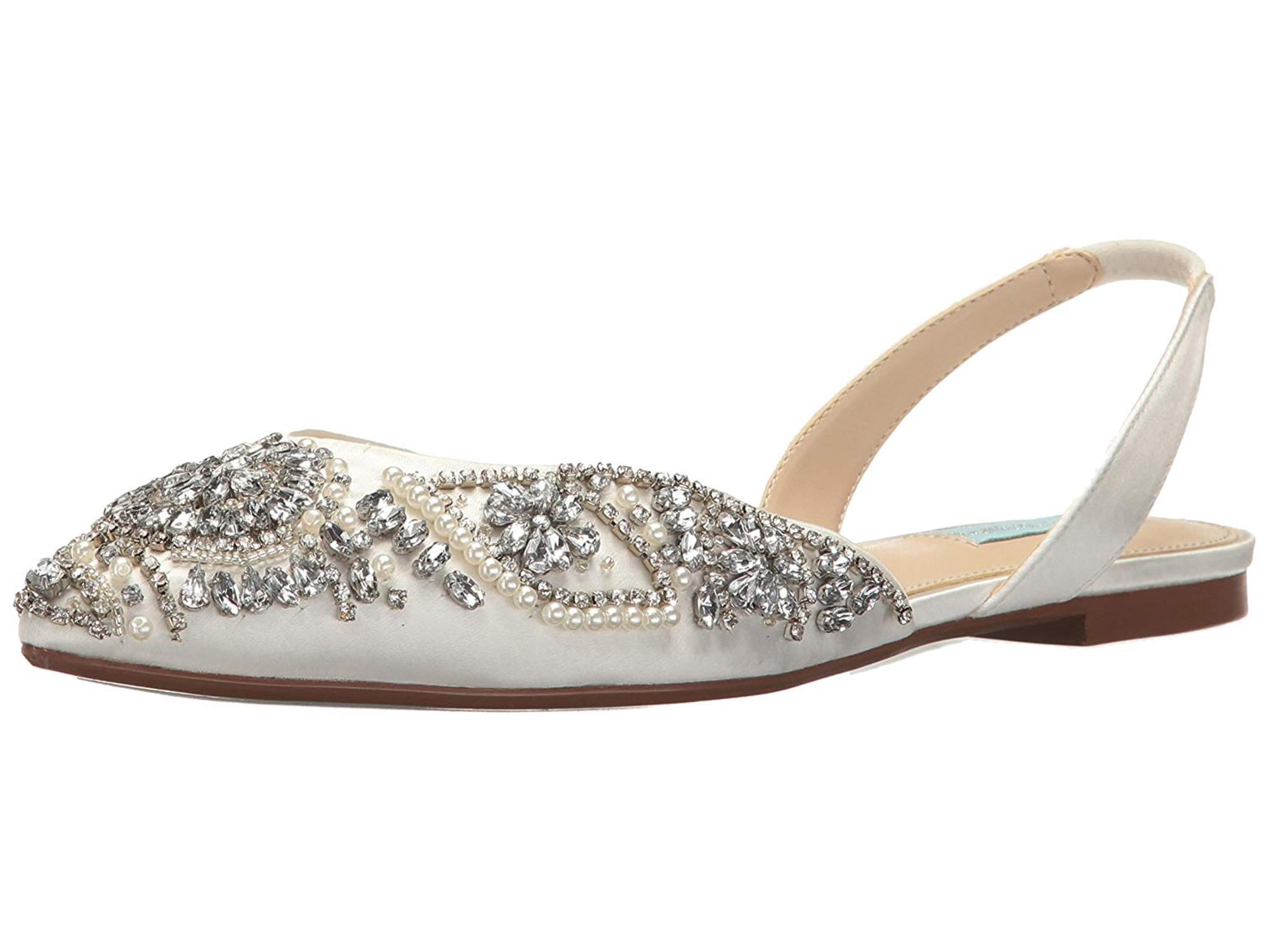 Blue by Betsey Johnson Women's Sb-Molly Pointed Toe Flat 7 Ivory Satin