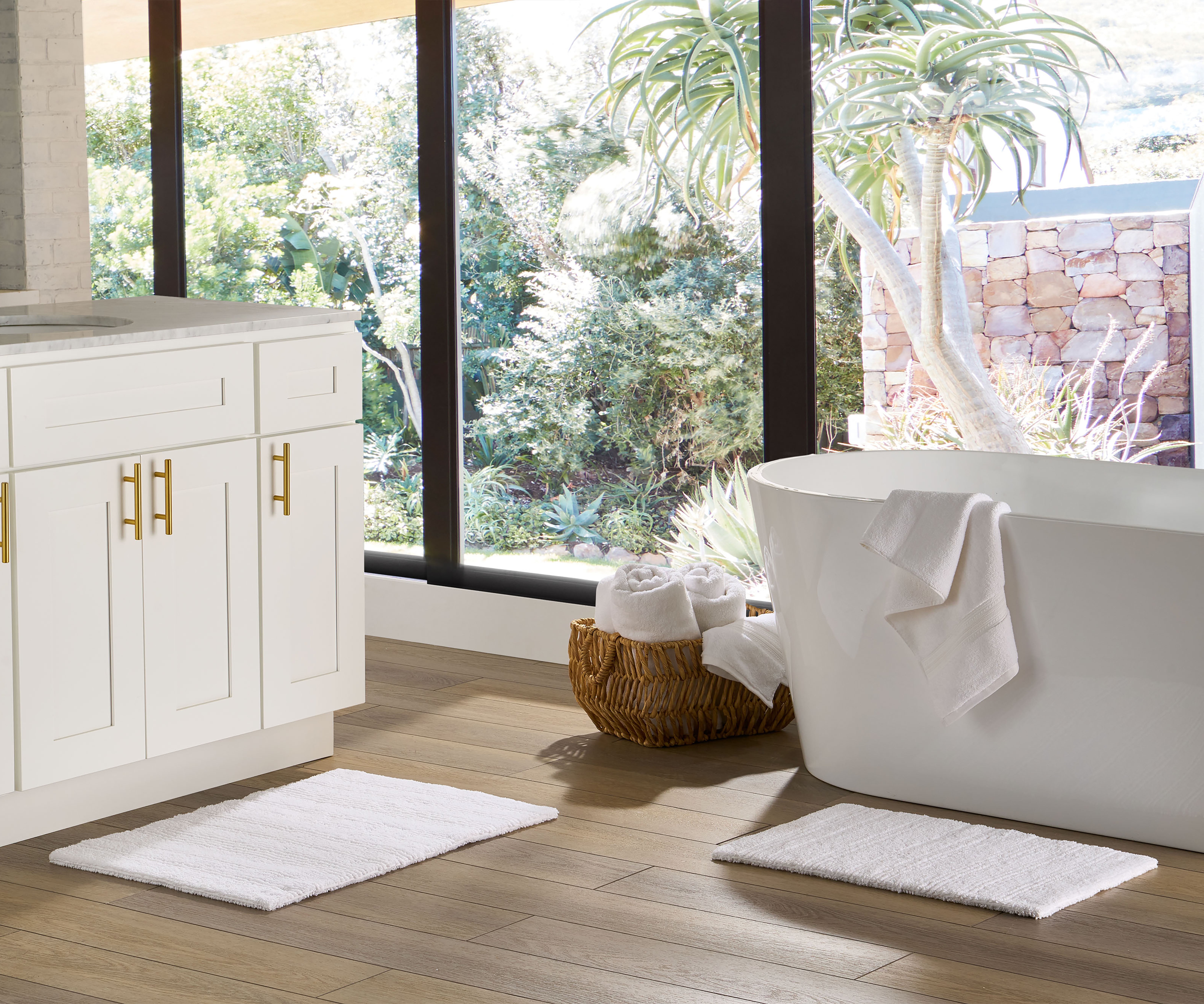 Better Homes & Gardens 17x24 in/20x30 in White Cut & Loop Reversible 2Pc Bath Rug Set