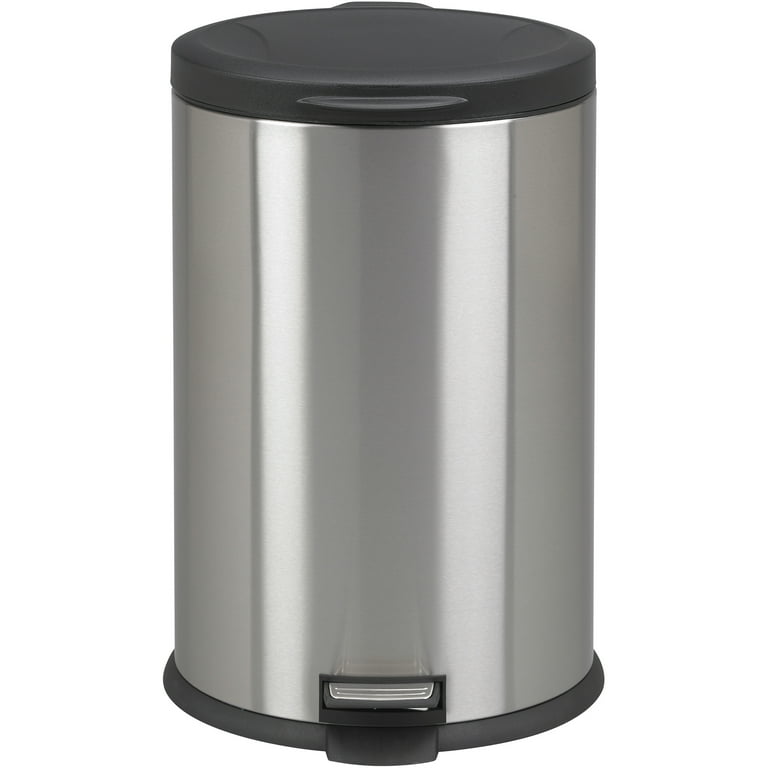 https://i5.walmartimages.com/seo/Better-Homes-Gardens-10-5-gal-40L-Stainless-Steel-Oval-Garbage-Can-with-Lid_b9d3285d-d3c4-436e-8ebe-ac04e4d3494c_1.42584a92c3c186704e11091ccd3cb4a1.jpeg?odnHeight=768&odnWidth=768&odnBg=FFFFFF