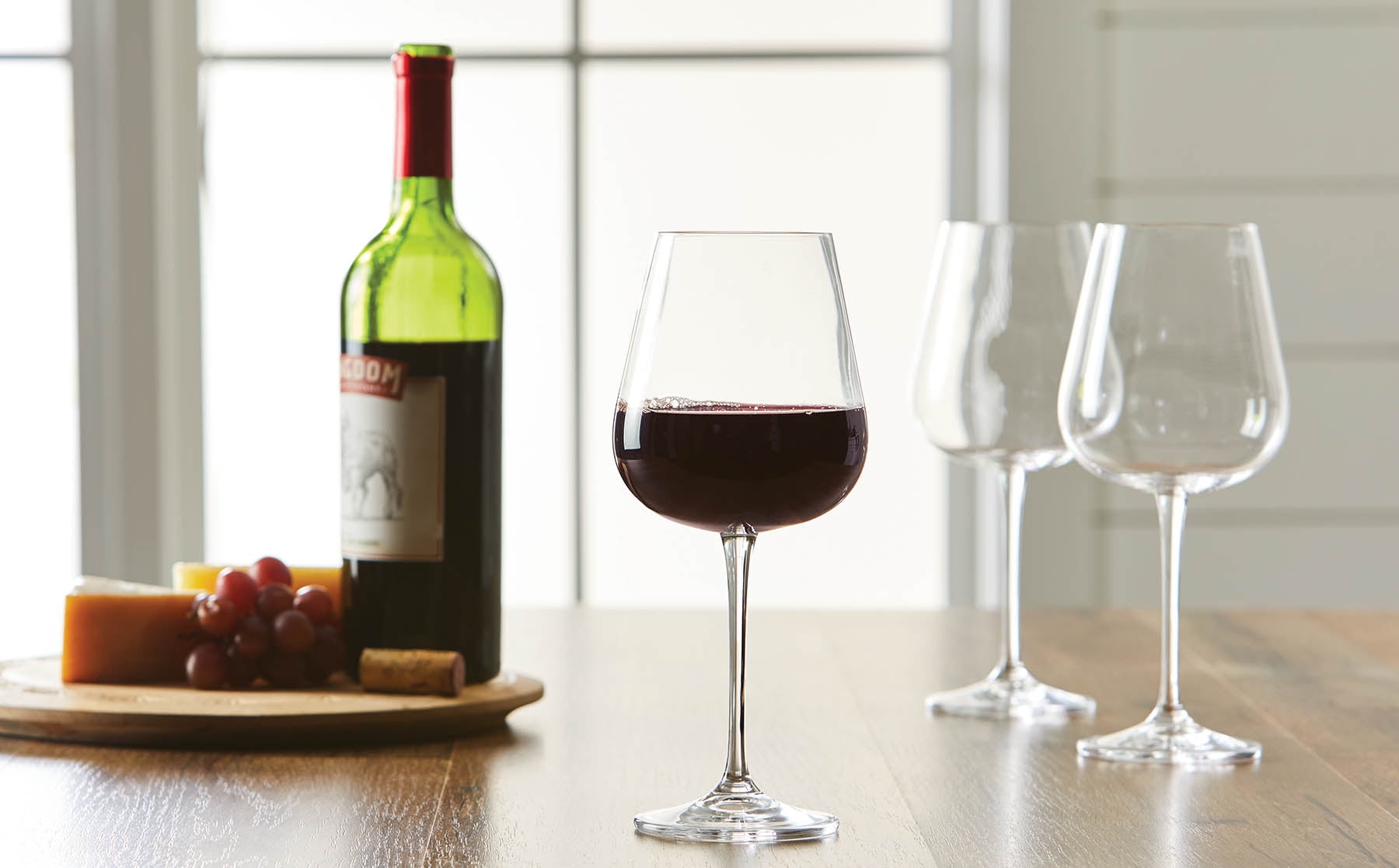 Versailles Red Wine Glass (9oz) — Le Cadeaux