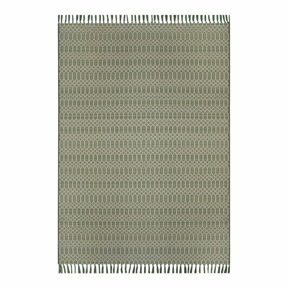 Better Homes & Gardens 5’x7’ Green Tassel Outdoor Rug