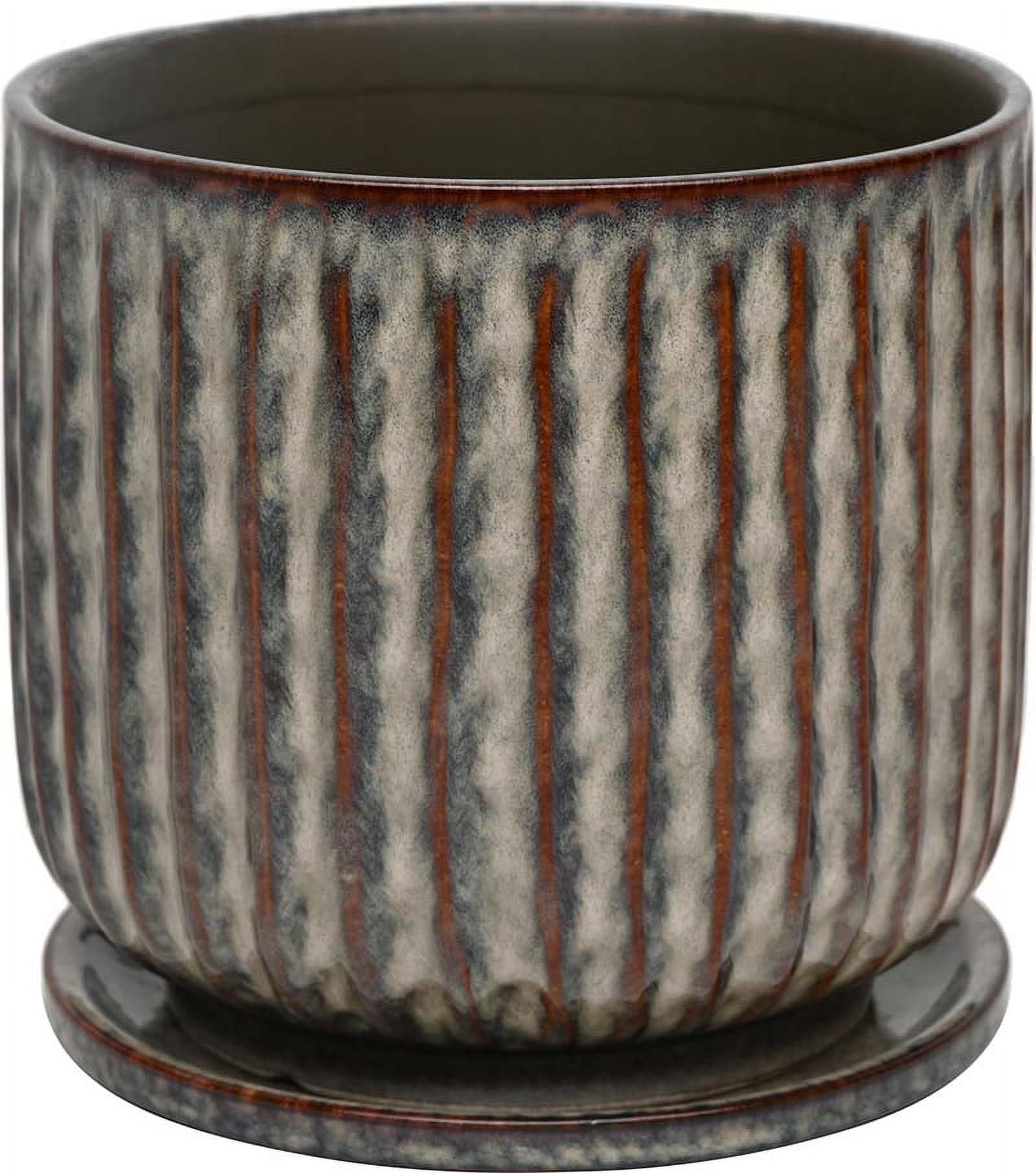 Better Homes & Gardens 8 inch Ceramic Paul Planter with Attached Saucer