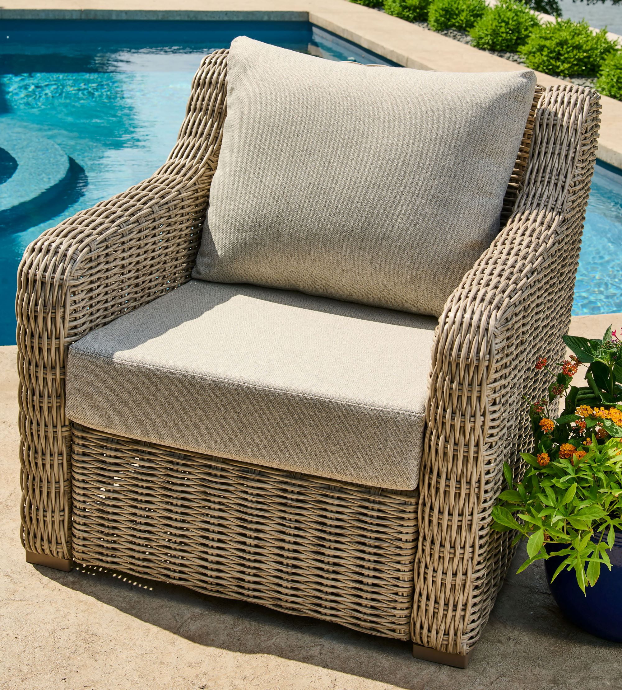 Beige outdoor seat clearance cushions