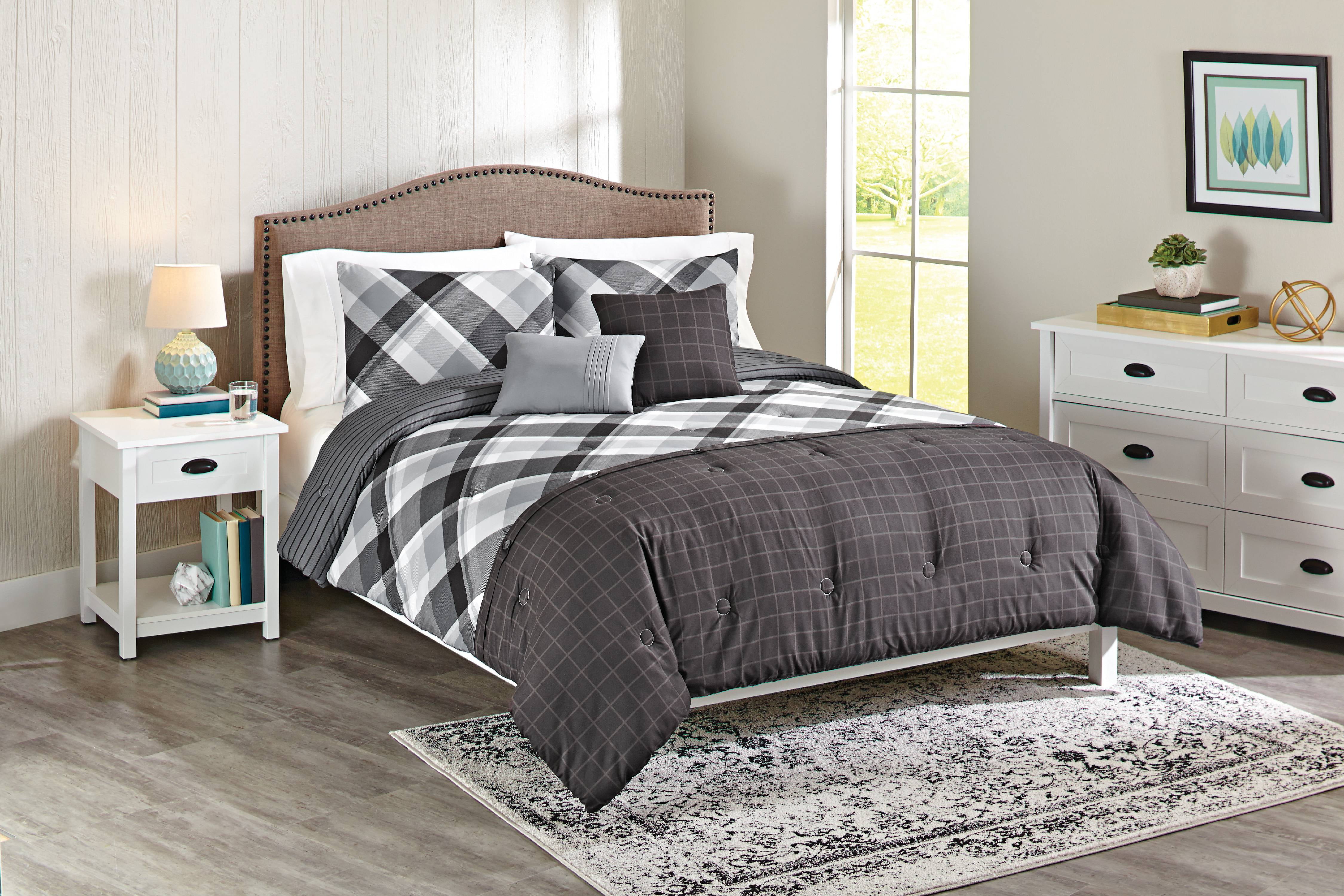 Better Homes & Gardens Black Plaid 5-Piece Comforter Set, Full/Queen