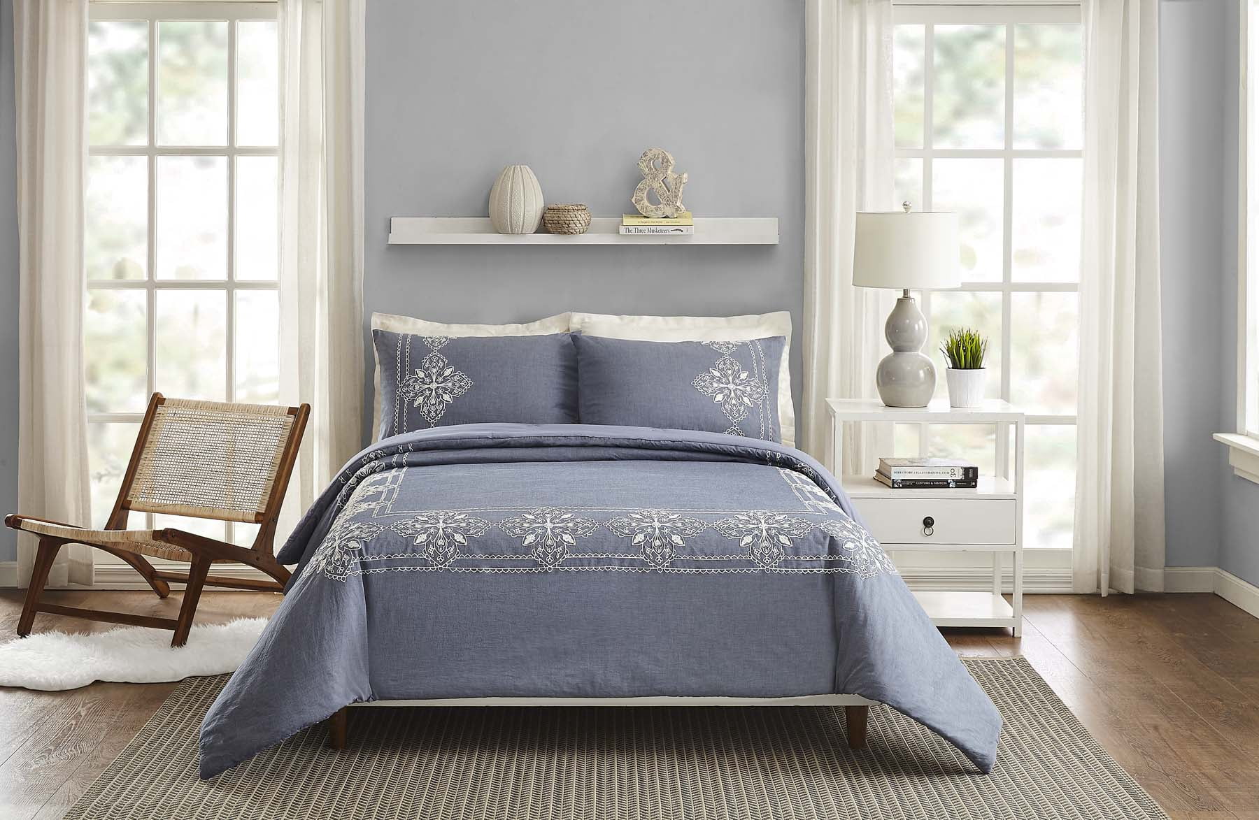 Better Homes & Gardens Embroidered Chambray 3pc King