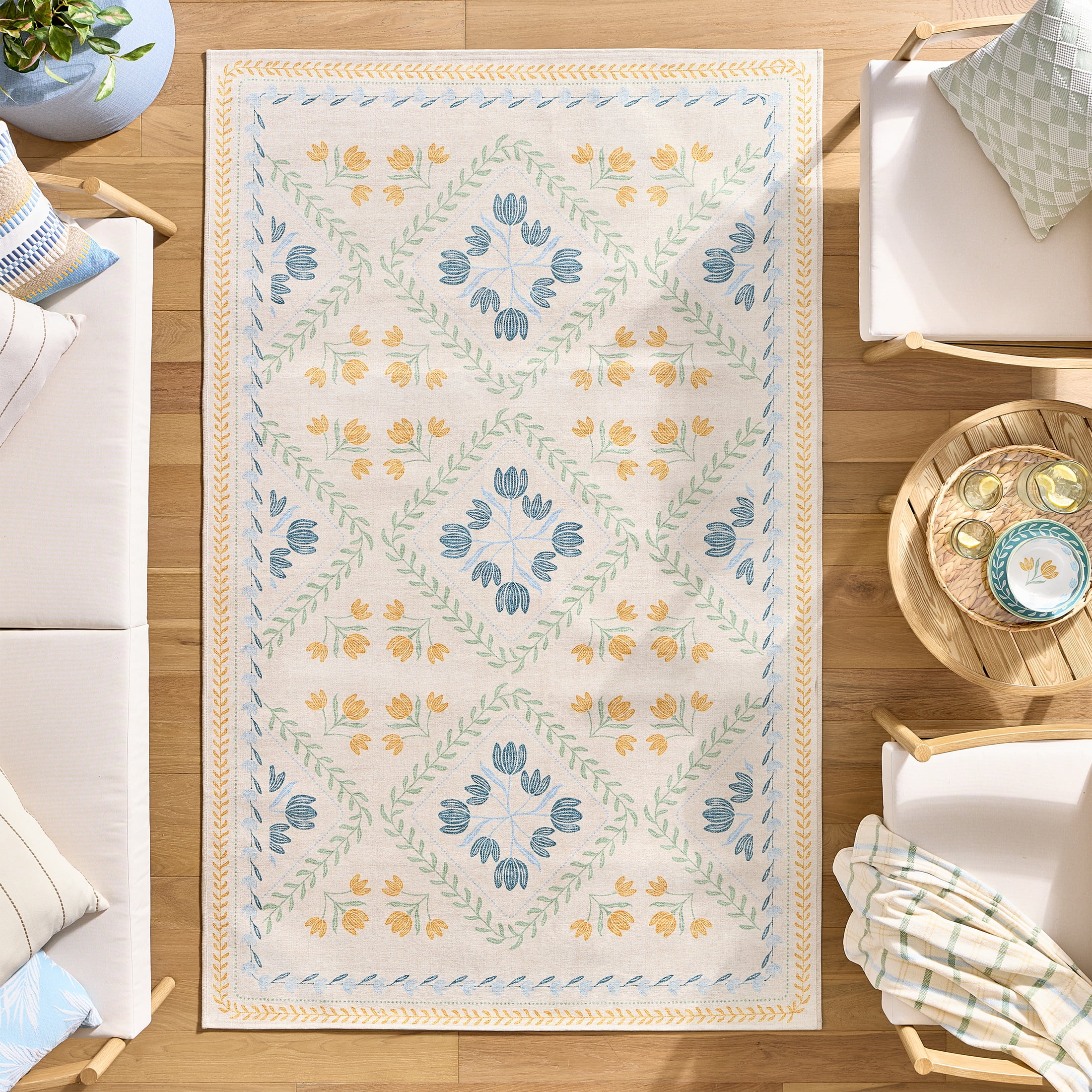 Better Homes & Gardens Soliel Floral Area Rug 7' x 10' for Living Rooms & Dining Areas