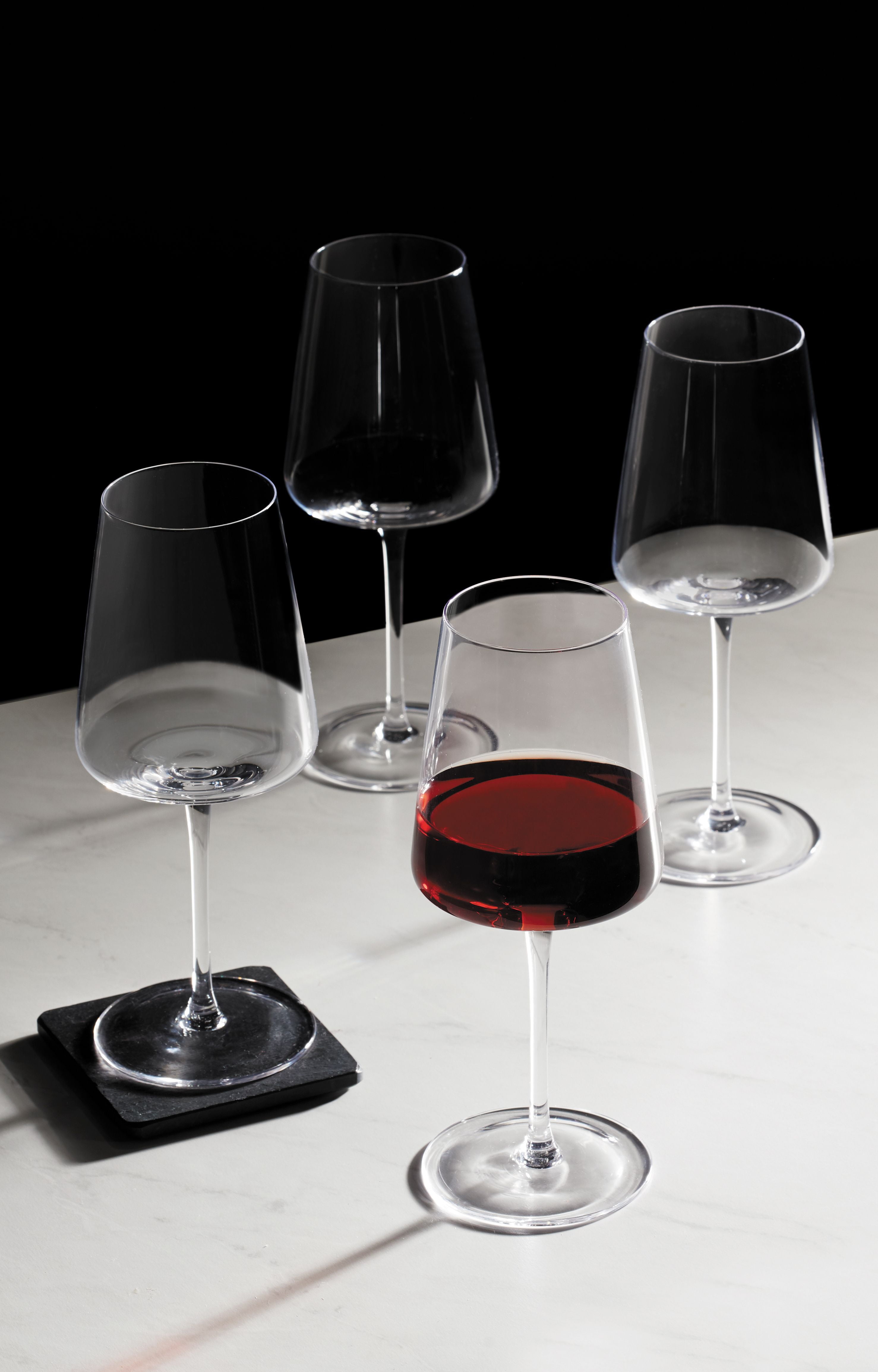 Better Homes & Gardens Clear Flared Red Wine Glass with Stem, 4 Pack - Walmart.com