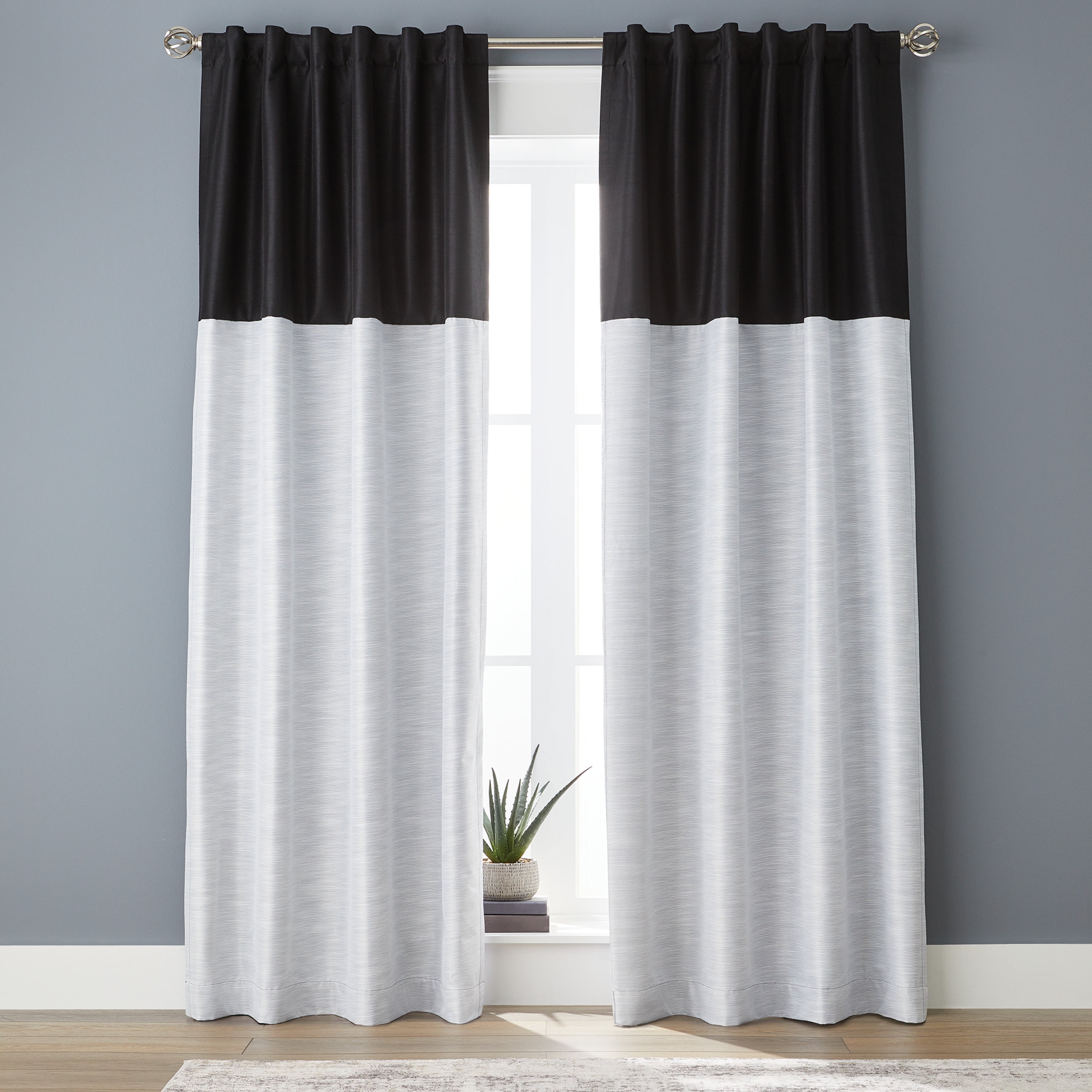 Better Homes & Gardens Colorblock Rod Pocket and Back Tab Blackout Curtain Panel, 1-Piece, Black, 50" W x 108" L