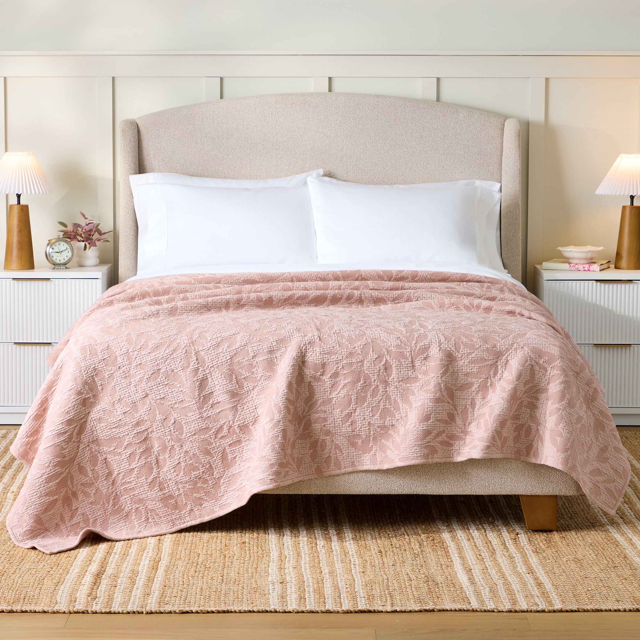 Better Homes & Gardens Botanical Double Cloth Quilt, Full/Queen, Antique Blush Bedding