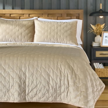 Better Homes & Gardens Tan Embroidered Velvet Quilt, King