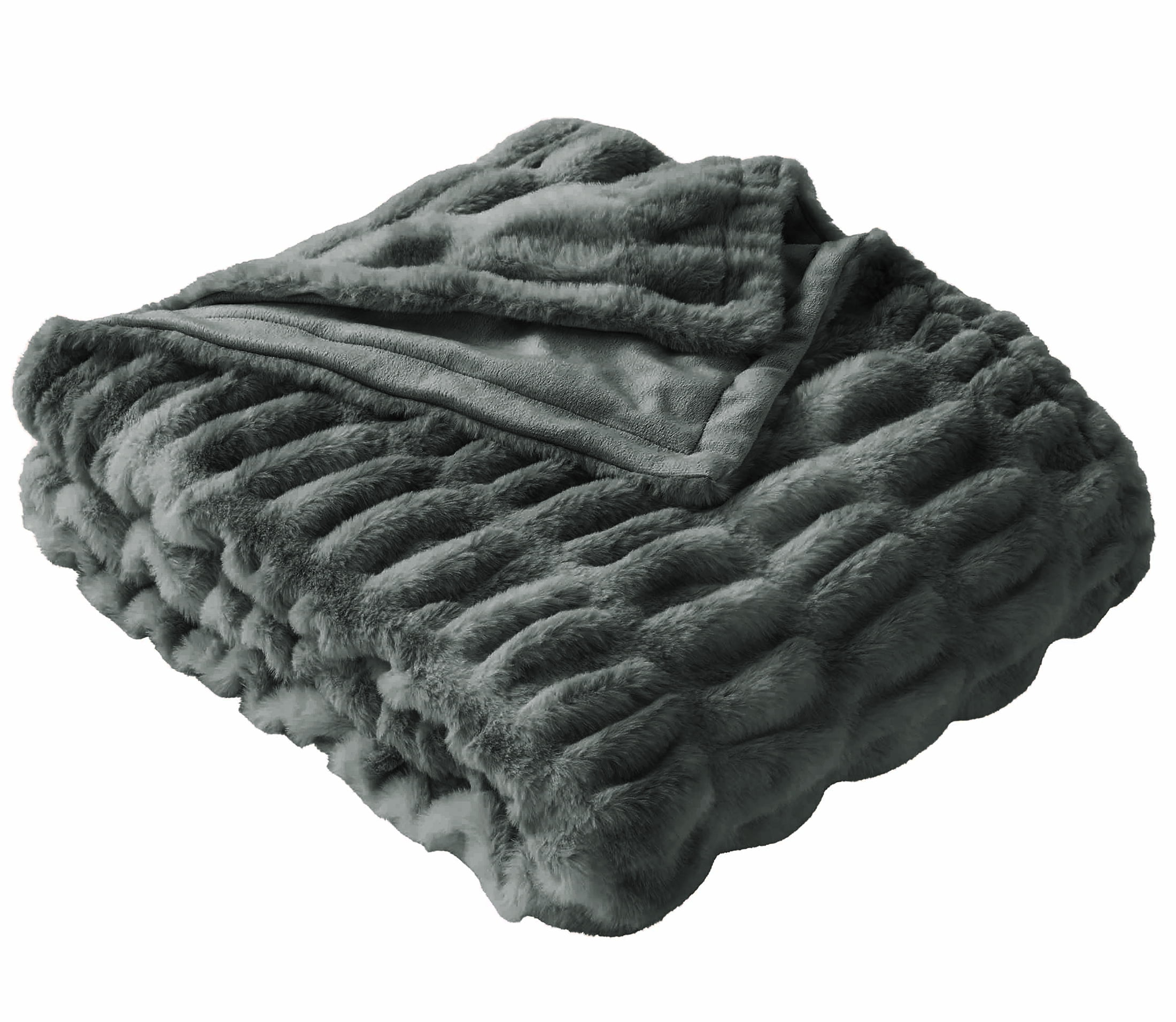 Better Homes & Gardens Gray Ruched Faux Fur Throw, 50" x 72", Adult/Teen