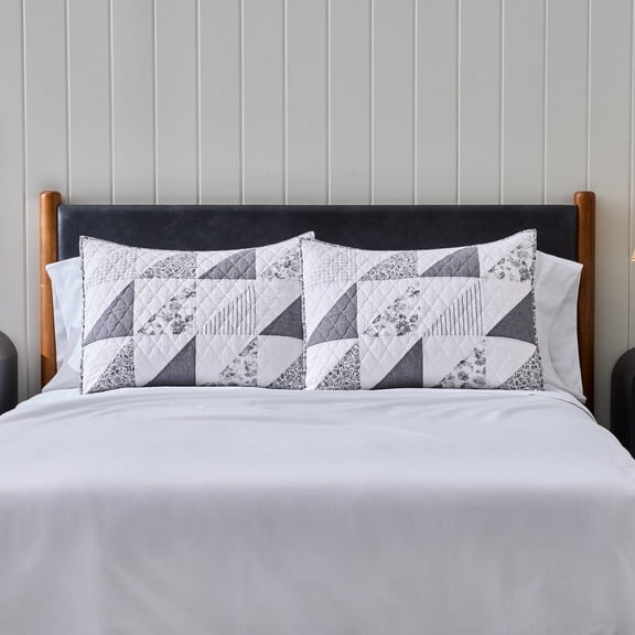 Better Homes & Gardens Heirloom Patchwork Pillow Shams, Standard, 2 Pack