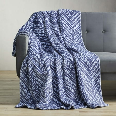 Better Homes & Gardens Herringbone Polyester Throw Blanket, Blue, Oversized Throw