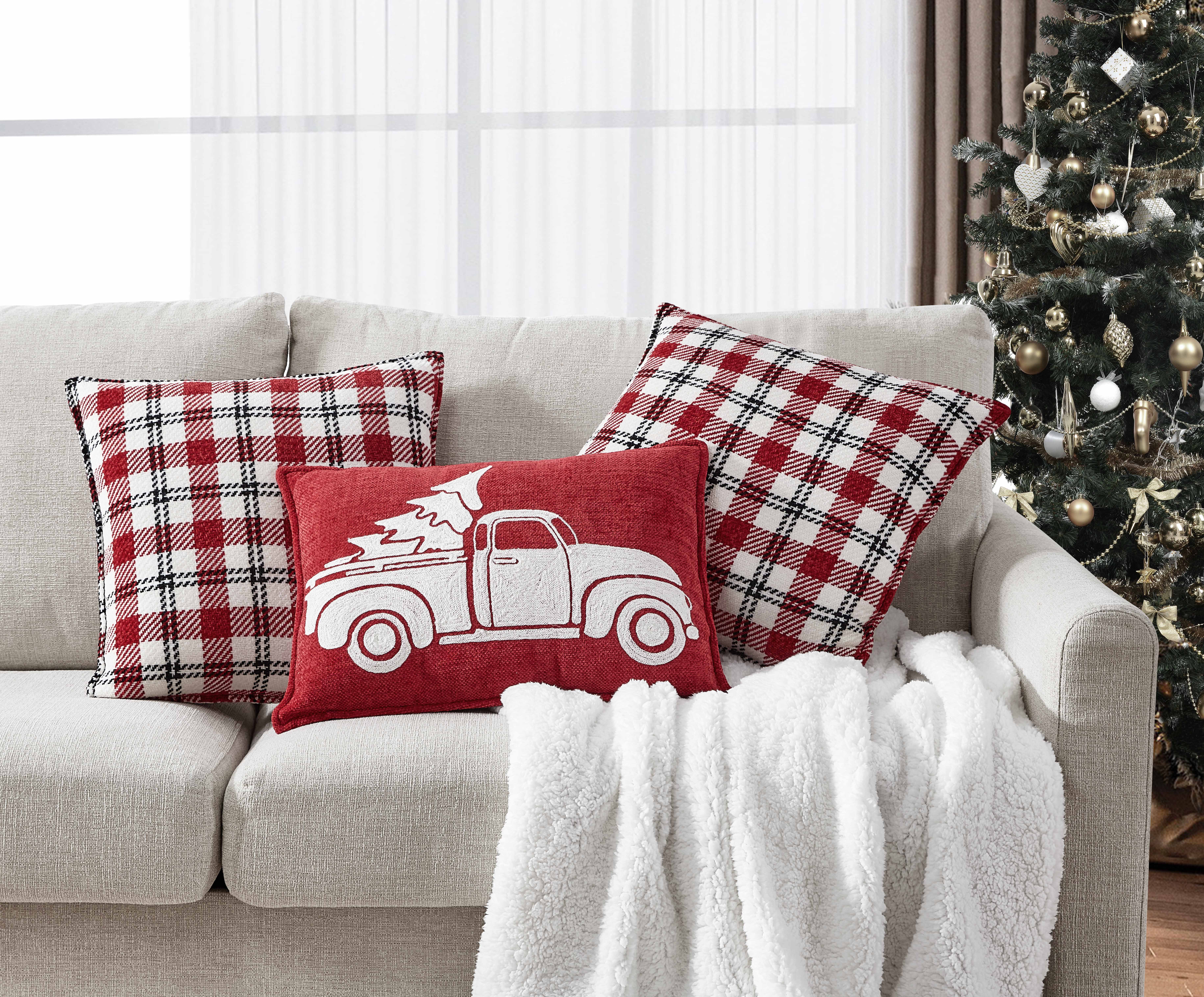 Better Homes & Gardens, Holiday Truck Chenille Pillows, 18 x 18
