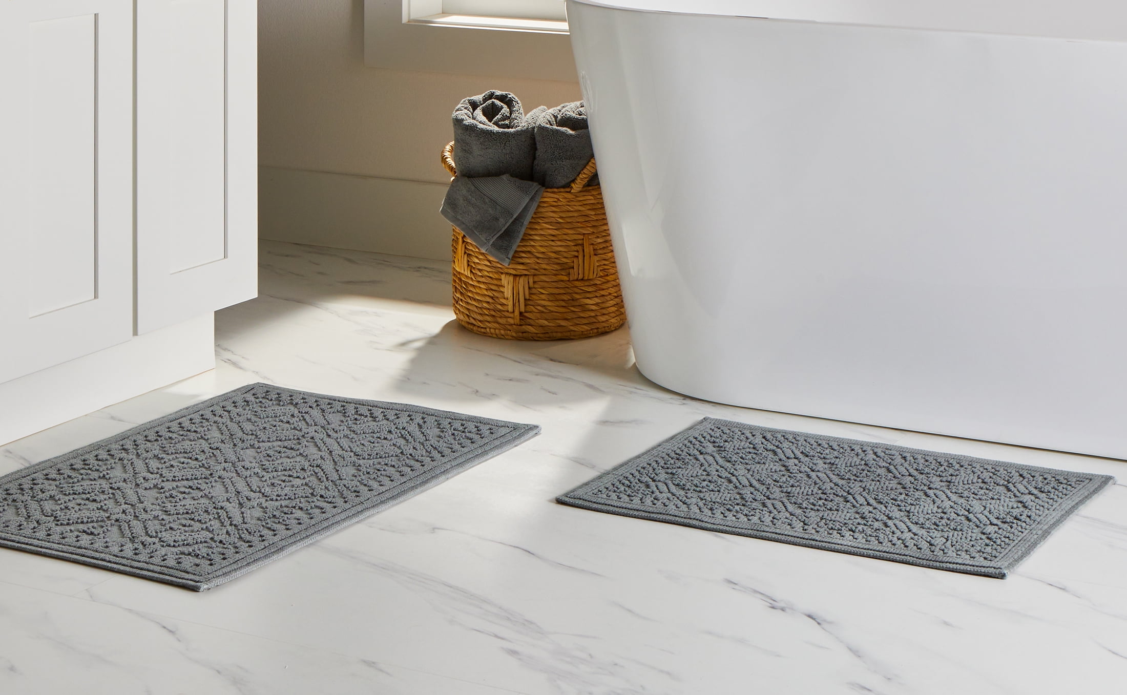 Better Homes & Gardens Kati Lattice Bath Rug Set, Gray Flannel, 2 Piece, 17" x 24" and 20" x 30"