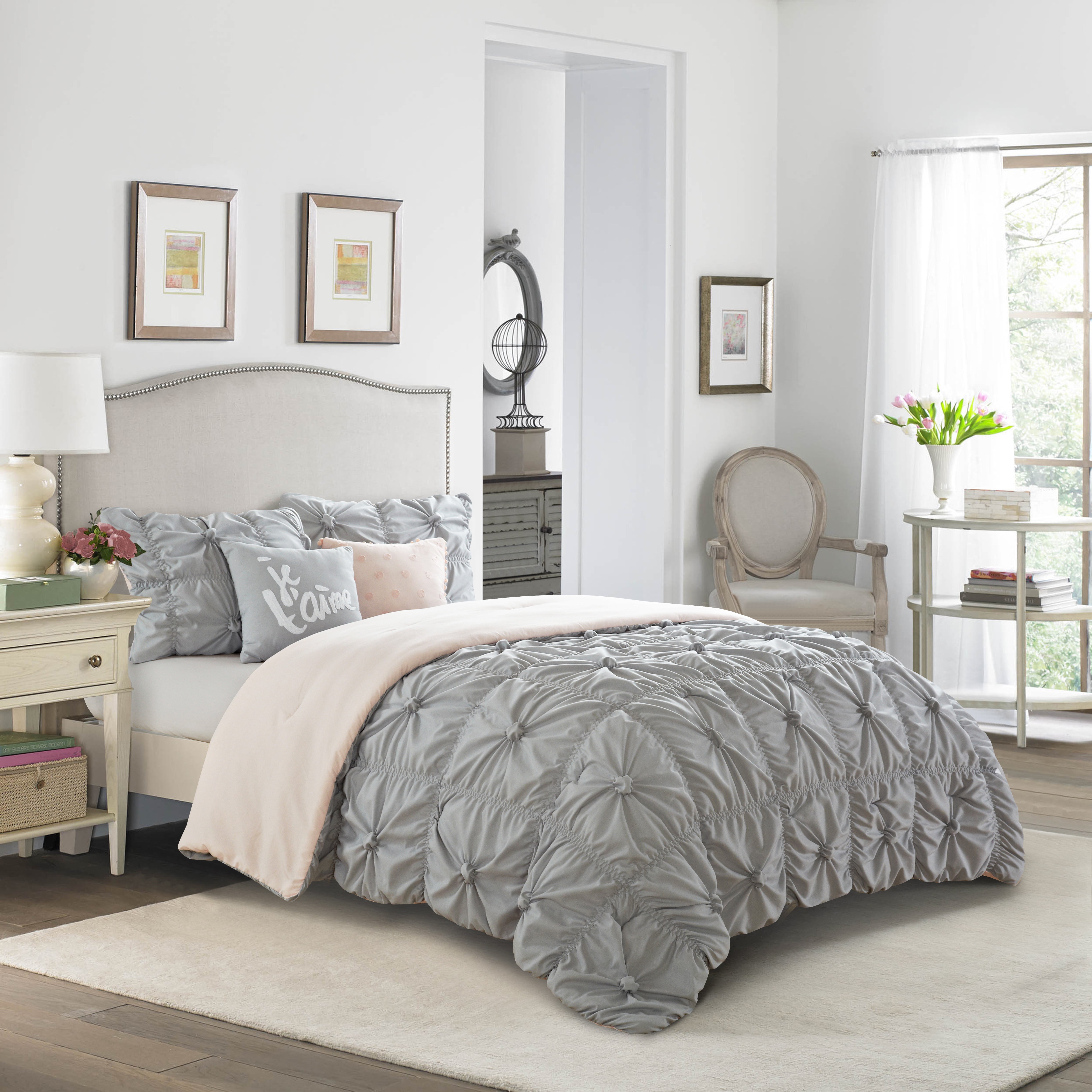 Better Homes & Gardens Knotted Pintuck Comforter Set