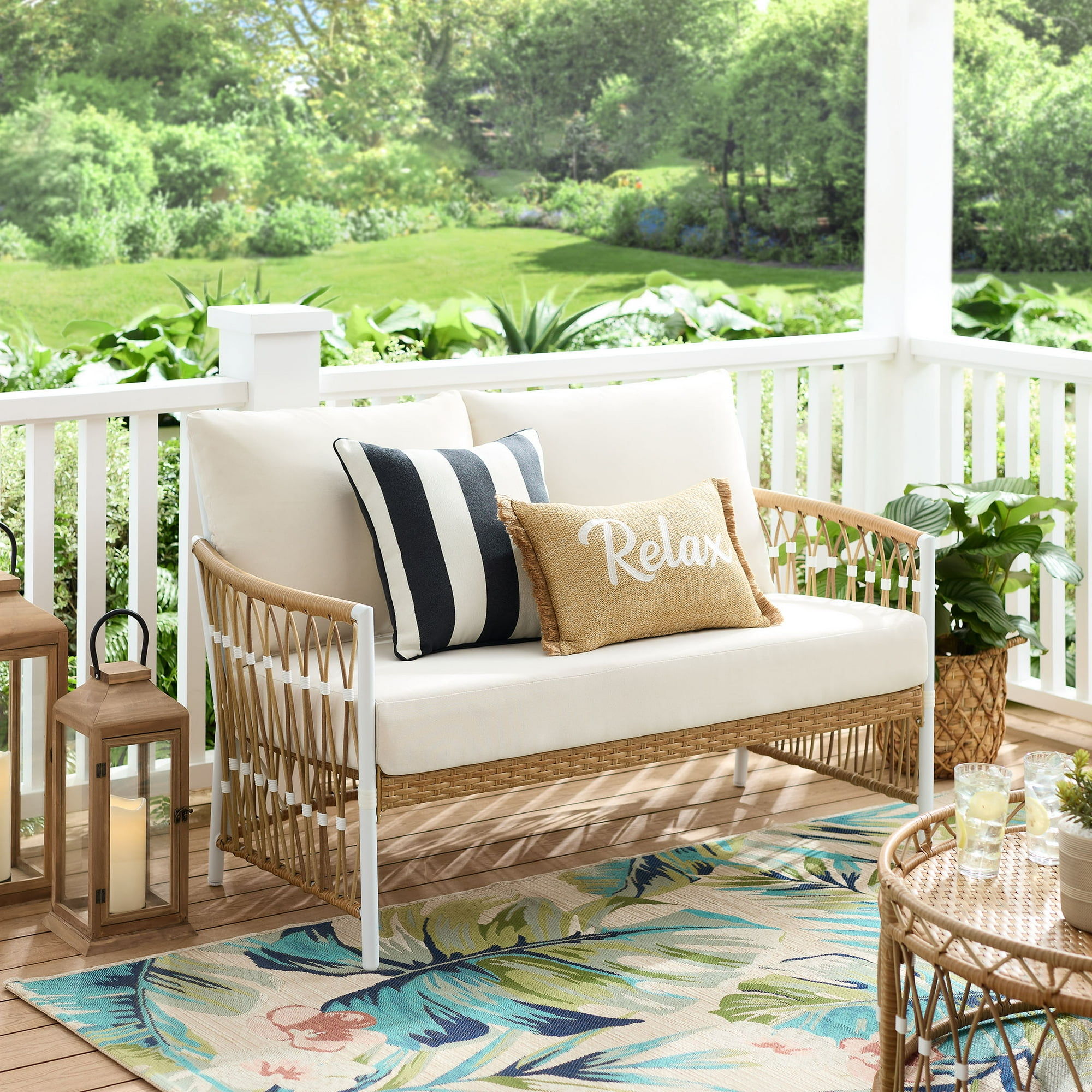 Better Homes & Gardens Lilah Outdoor Wicker Loveseat, White