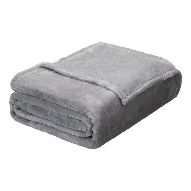Better Homes & Gardens Luxe Plush Blanket, Full/Queen Soft Silver