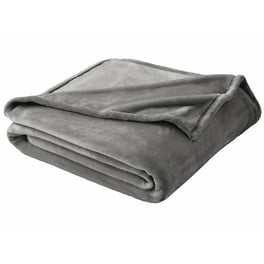 Ralph Lauren Classic Gray deals Plush Full Queen Blanket RLL Monogram