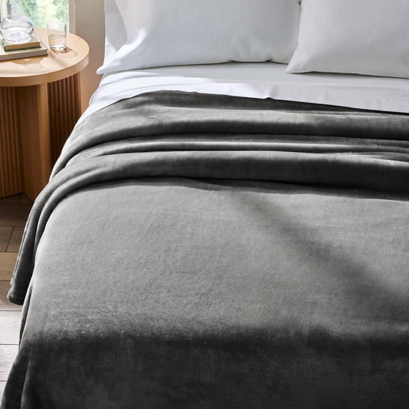 Better Homes & Gardens Luxury Velvet Plush Blanket, Full/Queen, Dark Grey, Adult/Teen