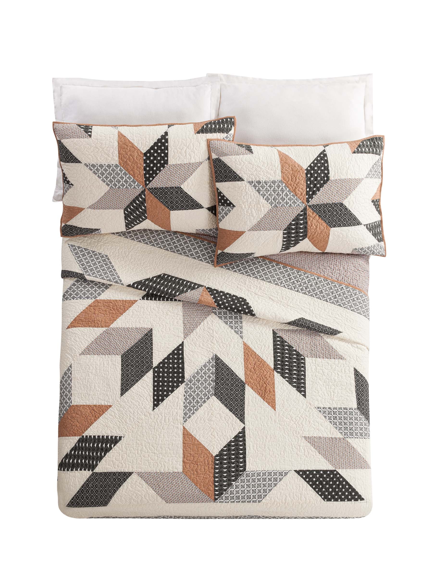 Better Homes & Gardens Starburst Patchwork Cotton Quilt, Off-White, King, All Ages